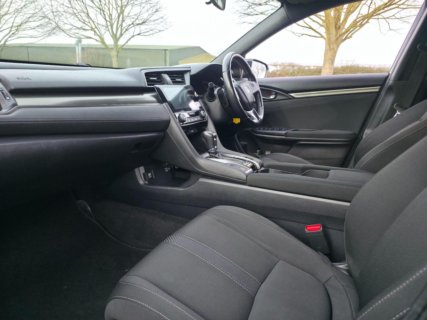 Used Honda Civic 2017 for sale - 77254796: Photo 30