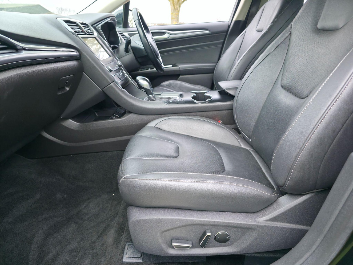 Used Ford Mondeo 2020 for sale - 77229330: Photo 25