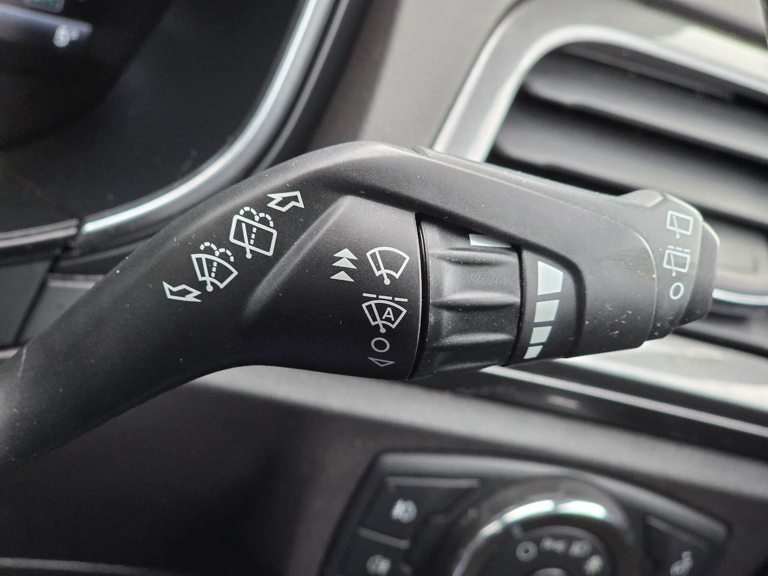 Used Ford Mondeo 2020 for sale - 77229330: Photo 34