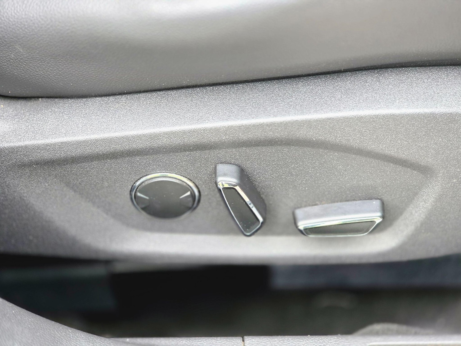 Used Ford Mondeo 2020 for sale - 77229330: Photo 40