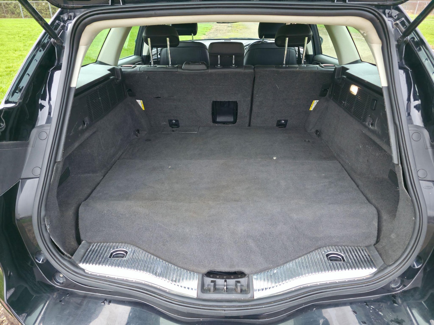 Used Ford Mondeo 2020 for sale - 77229330: Photo 48