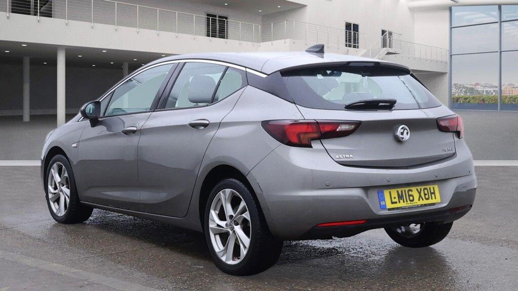 Used Vauxhall Astra 2016 for sale - 77029105: Photo 3