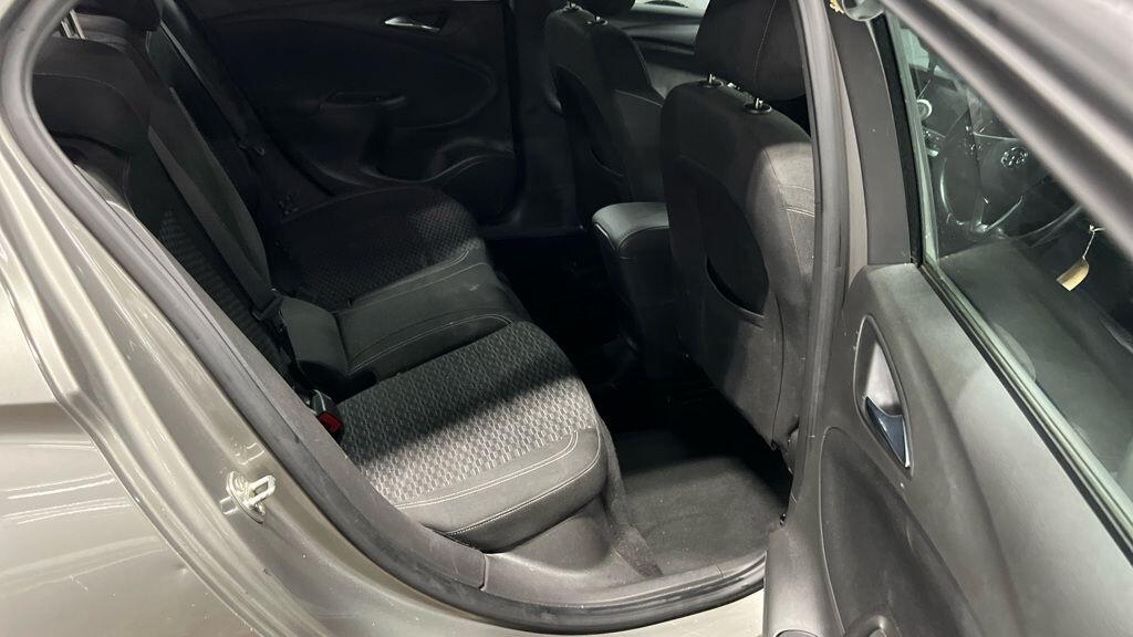 Used Vauxhall Astra 2016 for sale - 77029105: Photo 8