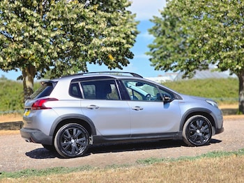Used Peugeot 2008 2017 for sale - 79508668: Photo