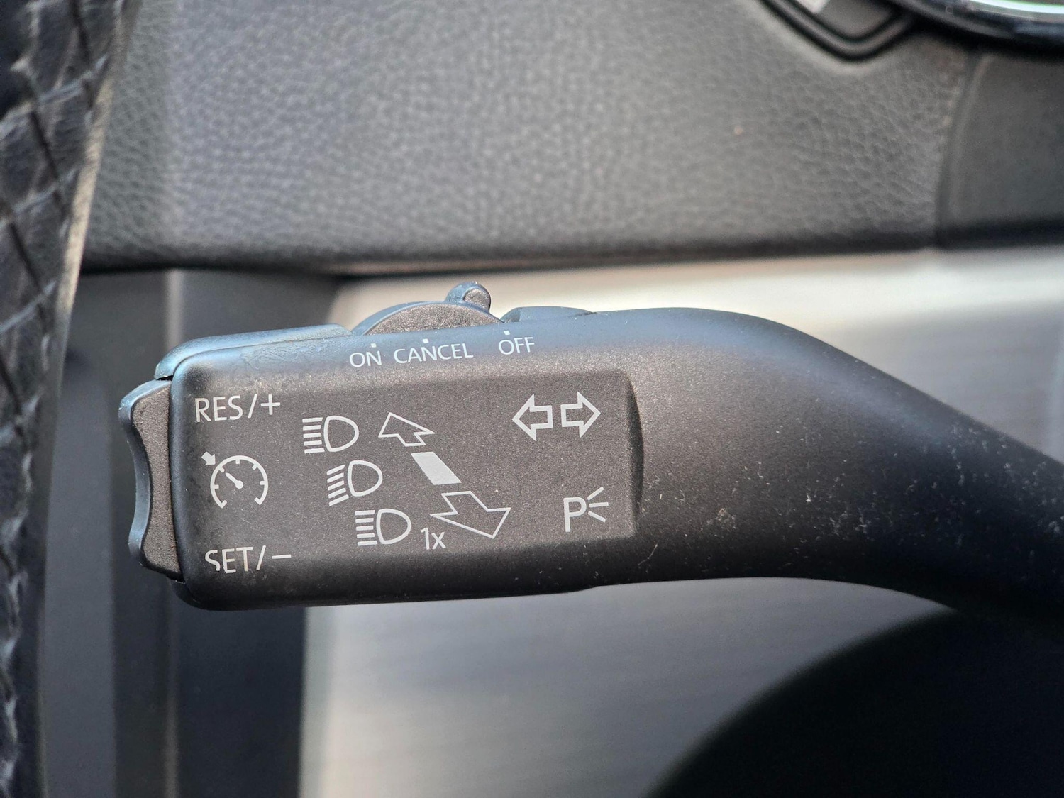 Used Skoda Yeti 2015 for sale - 77254790: Photo 40