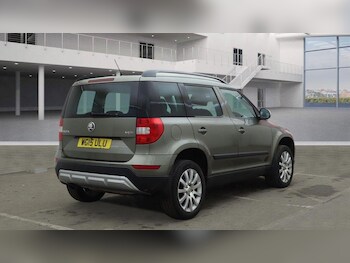 Used Skoda Yeti 2015 for sale - 77254790: Photo