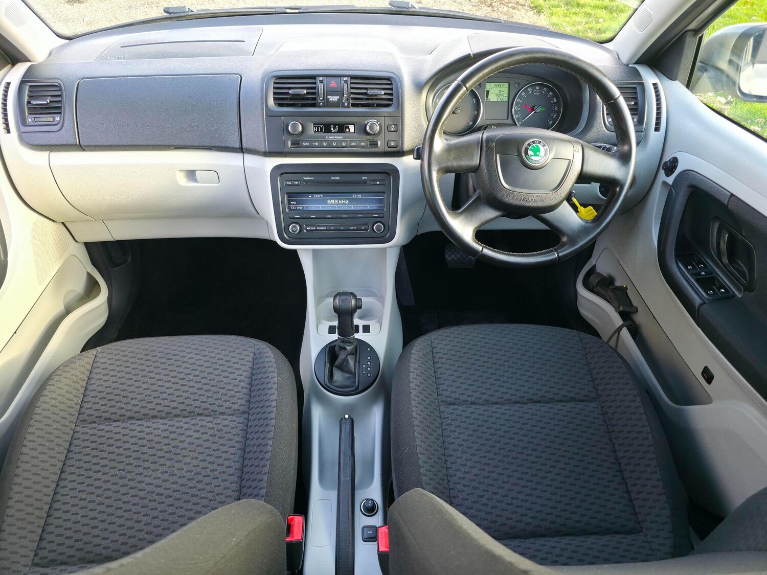 Used Skoda Fabia 2011 for sale - 76440642: Photo 26