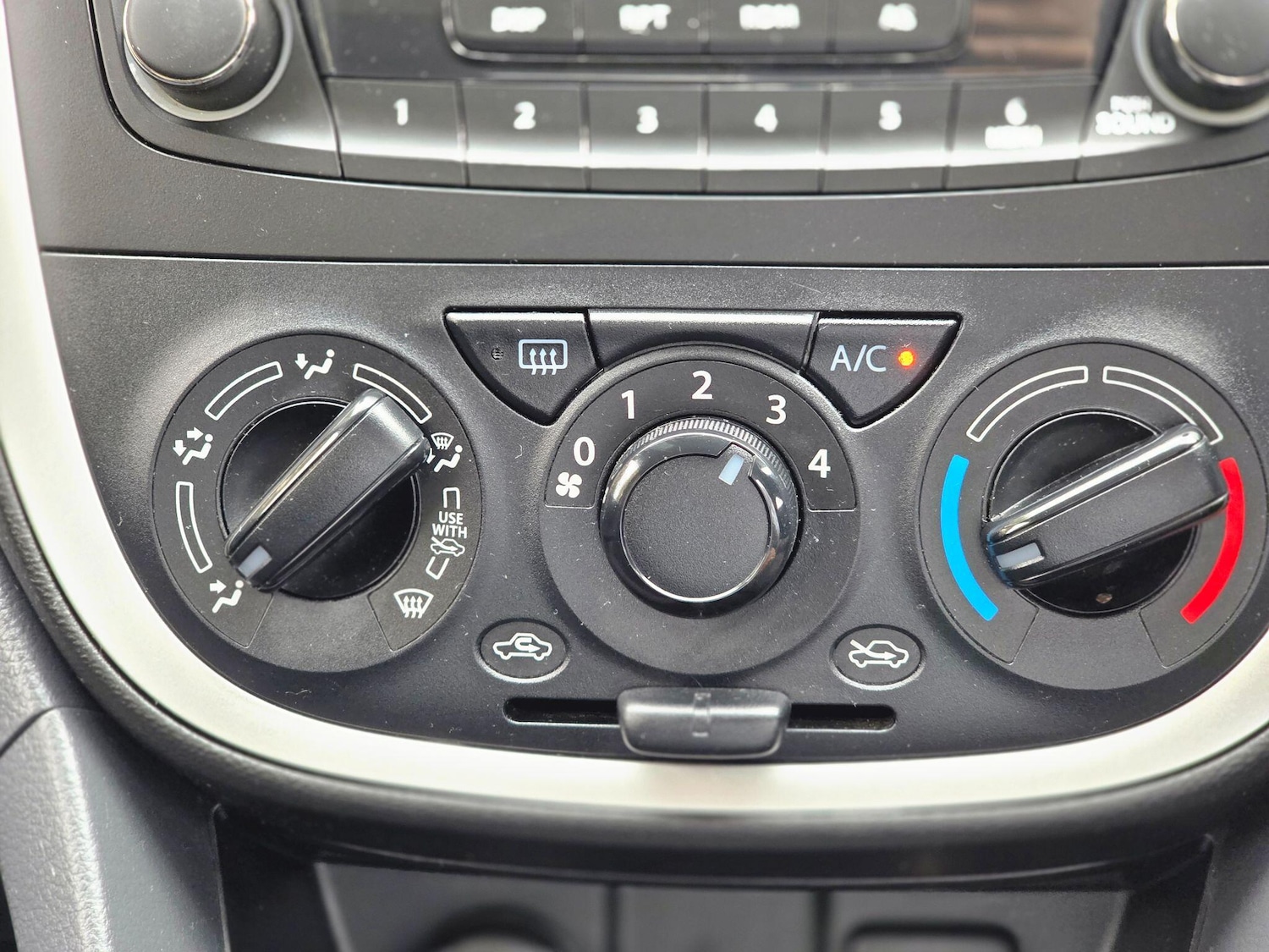 Used Suzuki Celerio 2015 for sale - 76214179: Photo 32