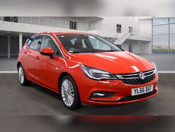 2016 (66) - 1.4T 16V 150 Elite 5dr