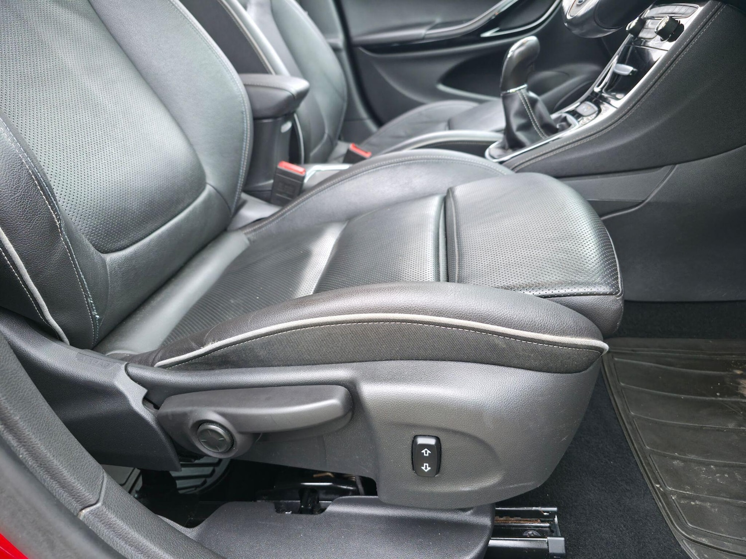 Used Vauxhall Astra 2016 for sale - 77029450: Photo 31