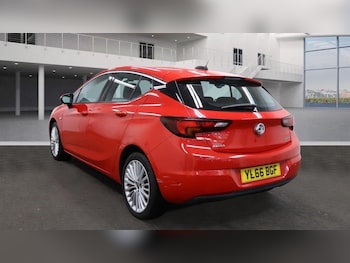 Used Vauxhall Astra 2016 for sale - 77029450: Photo