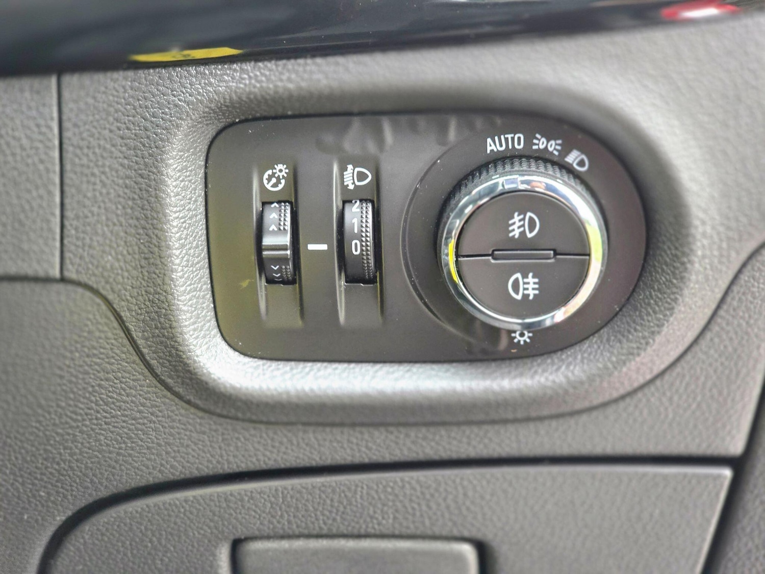 Used Vauxhall Astra 2016 for sale - 77029450: Photo 41