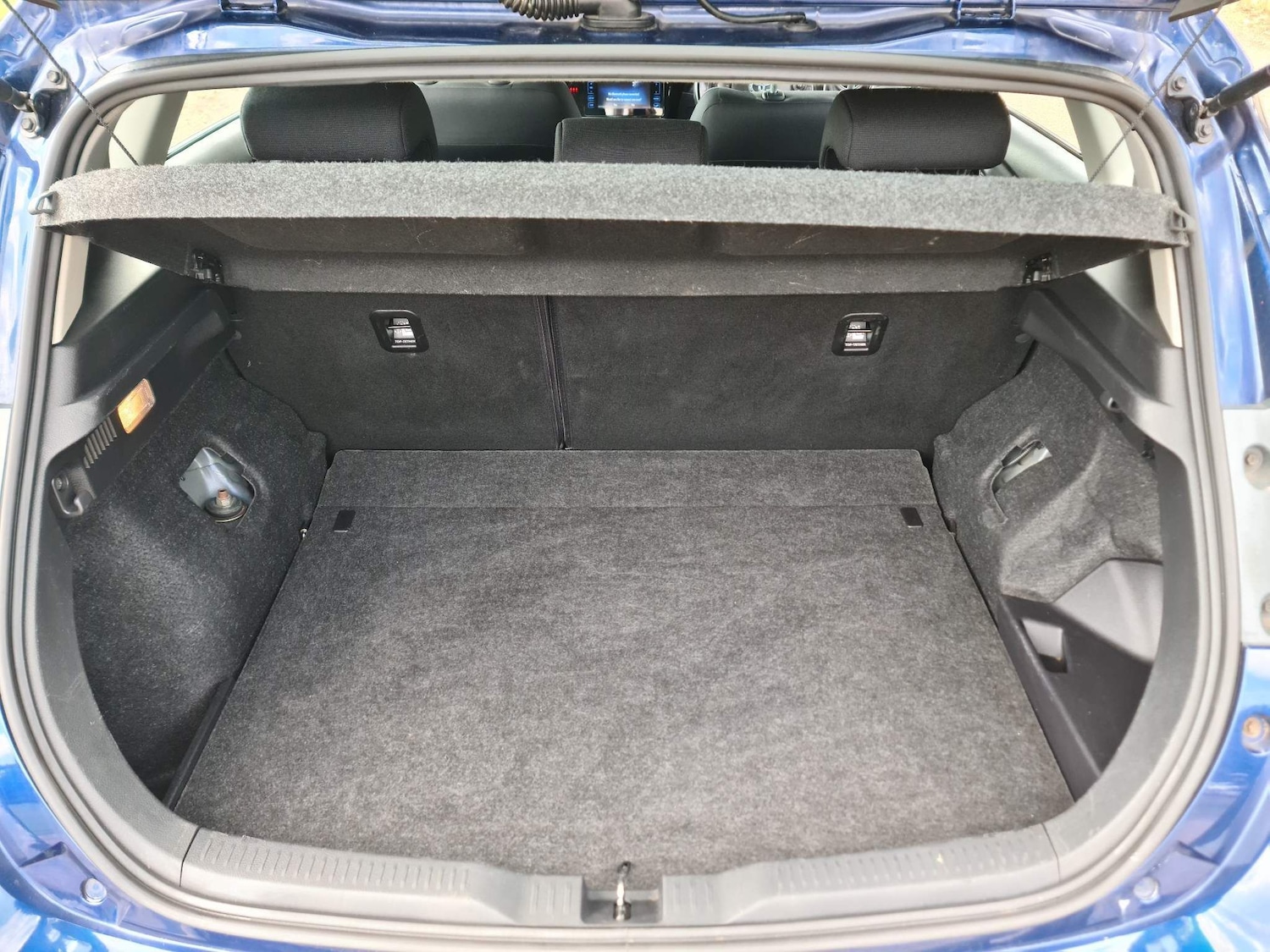 Used Toyota Auris 2017 for sale - 76926958: Photo 34