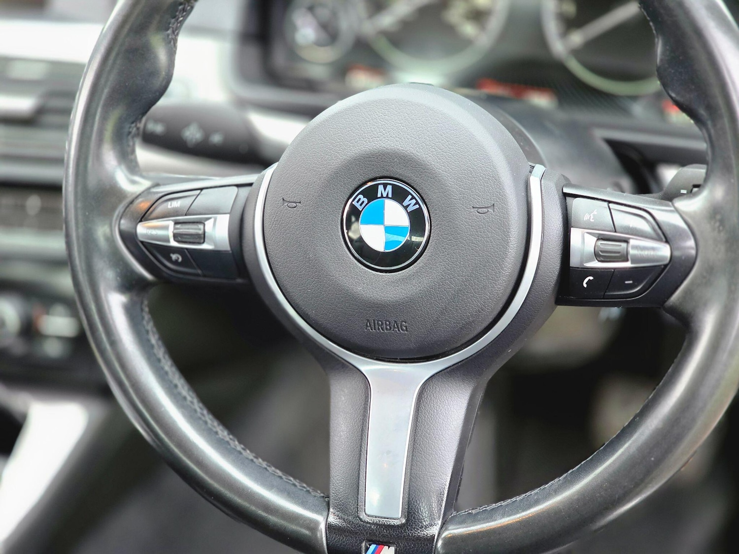 Used BMW 5 Series 2016 for sale - 77067292: Photo 45