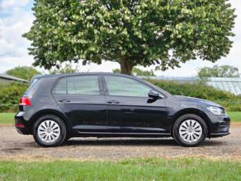 Used Volkswagen Golf 2018 for sale - 75297804: Photo