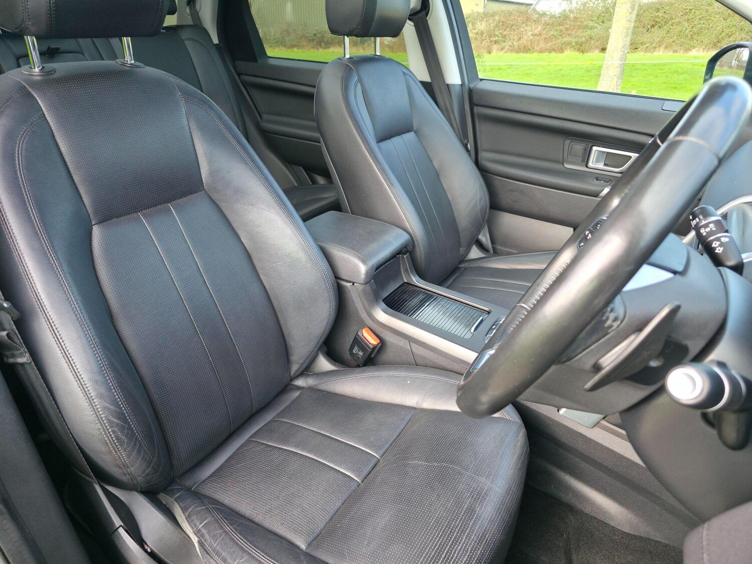 Used Land Rover Discovery Sport 2018 for sale - 77626133: Photo 30