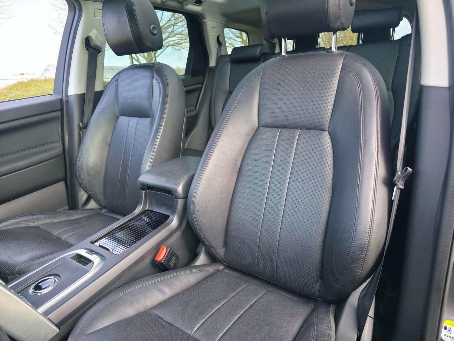 Used Land Rover Discovery Sport 2018 for sale - 77626133: Photo 31