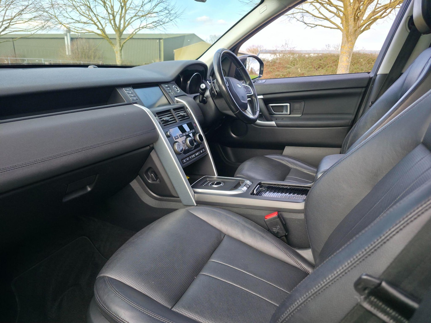 Used Land Rover Discovery Sport 2018 for sale - 77626133: Photo 32