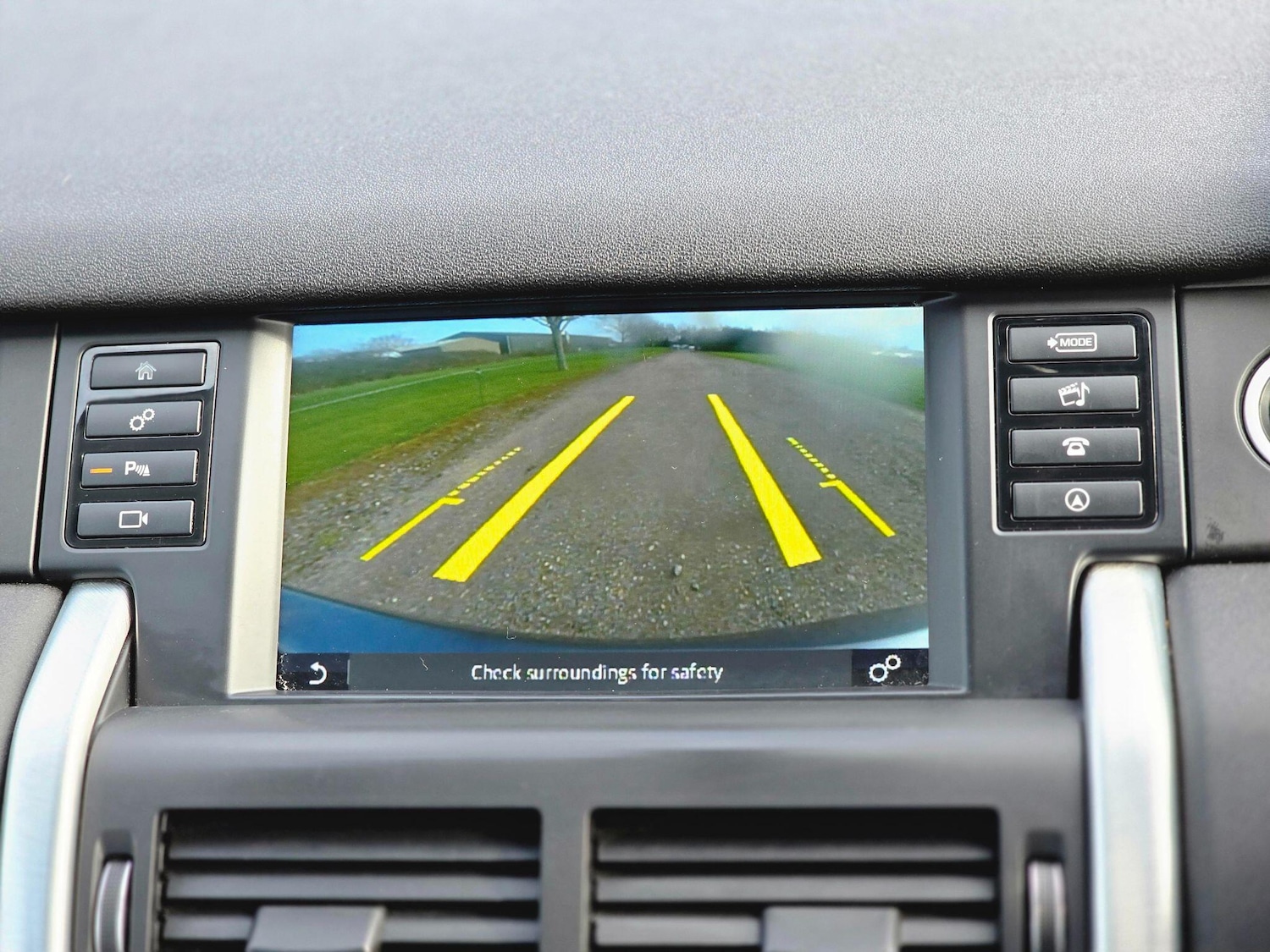 Used Land Rover Discovery Sport 2018 for sale - 77626133: Photo 36