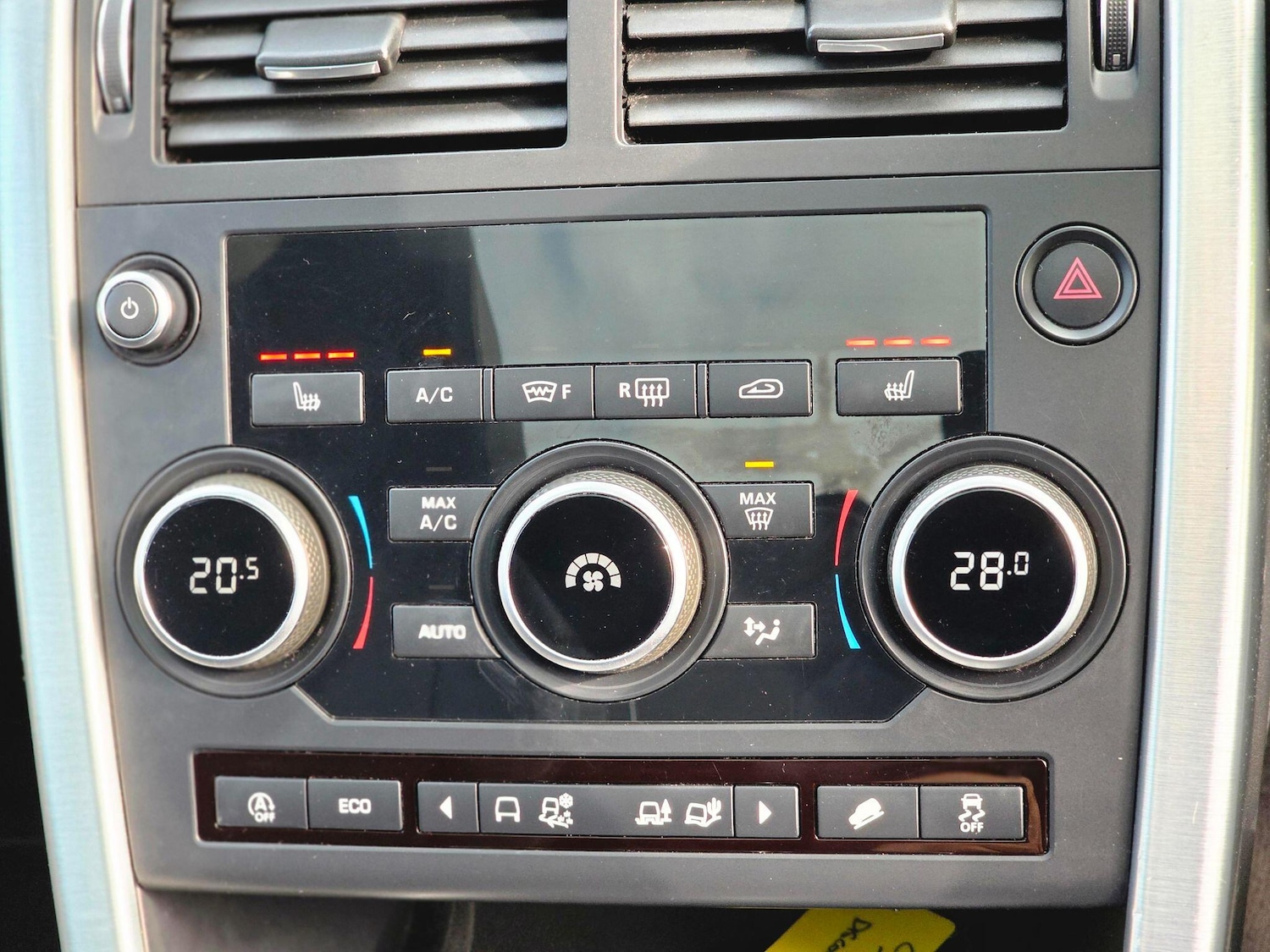 Used Land Rover Discovery Sport 2018 for sale - 77626133: Photo 40