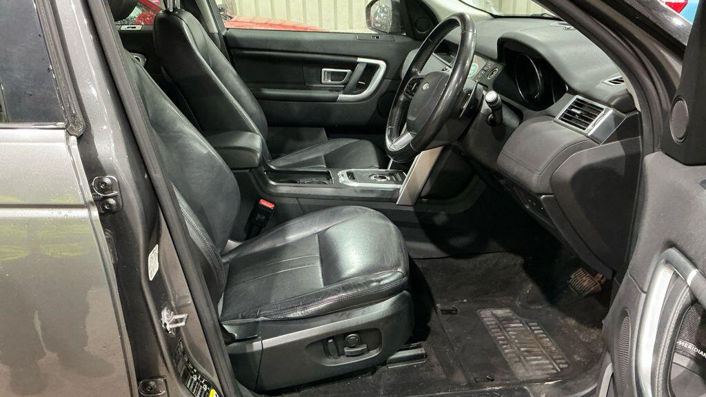 Used Land Rover Discovery Sport 2018 for sale - 77626133: Photo 9