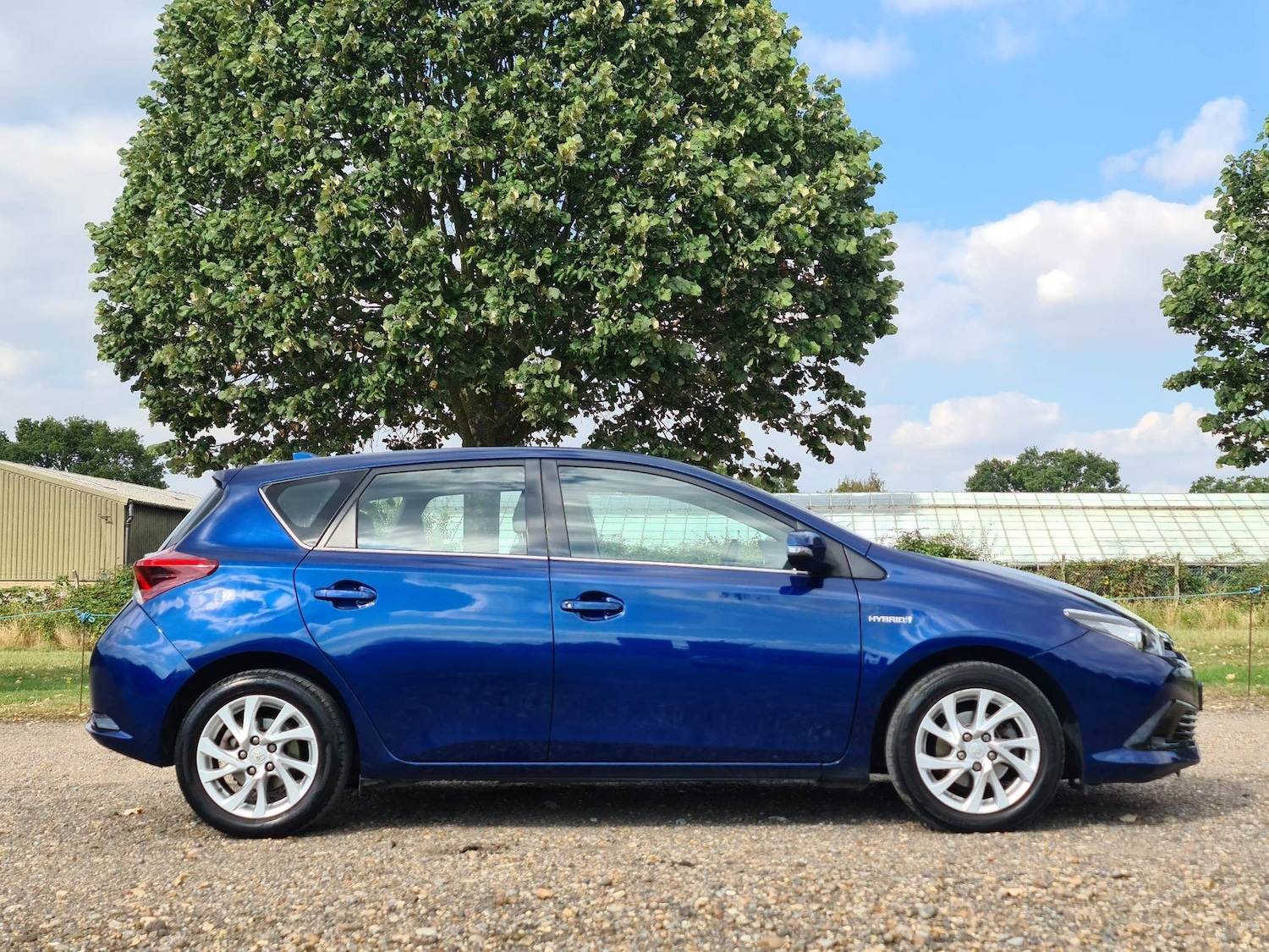 Used Toyota Auris 2017 for sale - 77109661: Photo 2