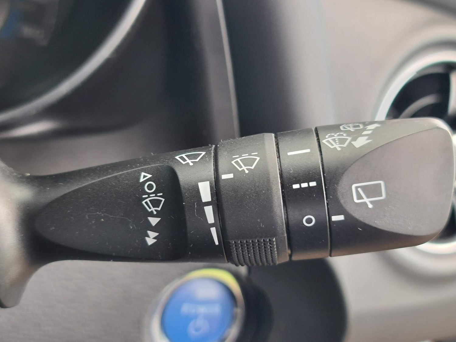 Used Toyota Auris 2017 for sale - 77109661: Photo 24