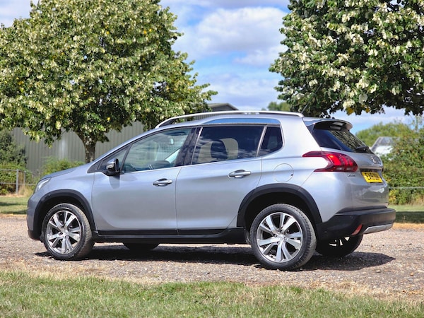 Used Peugeot 2008 2018 for sale - 75552680: Photo 13