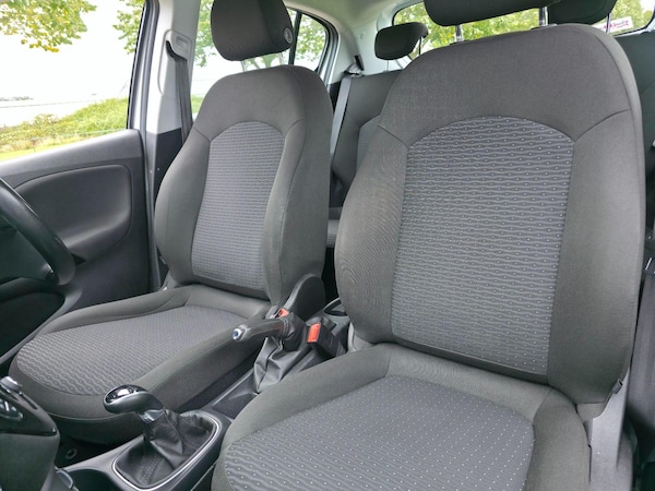 Used Vauxhall Corsa 2016 for sale - 76001787: Photo 31