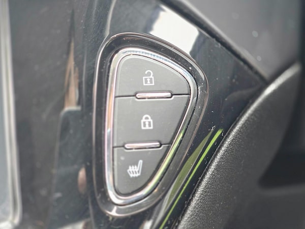 Used Vauxhall Corsa 2016 for sale - 76001787: Photo 37