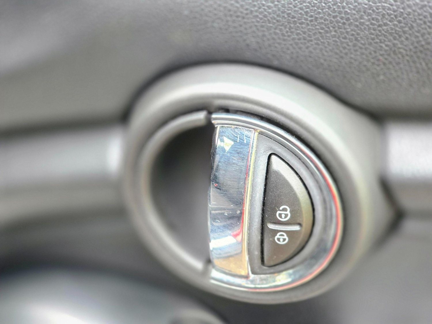 Used MINI Hatch 2016 for sale - 76269730: Photo 36