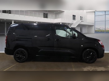 Used Citroen Berlingo 2020 for sale - 78007085: Photo