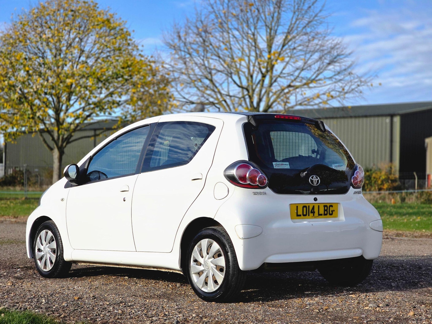 Used Toyota AYGO 2014 for sale - 76269903: Photo 11
