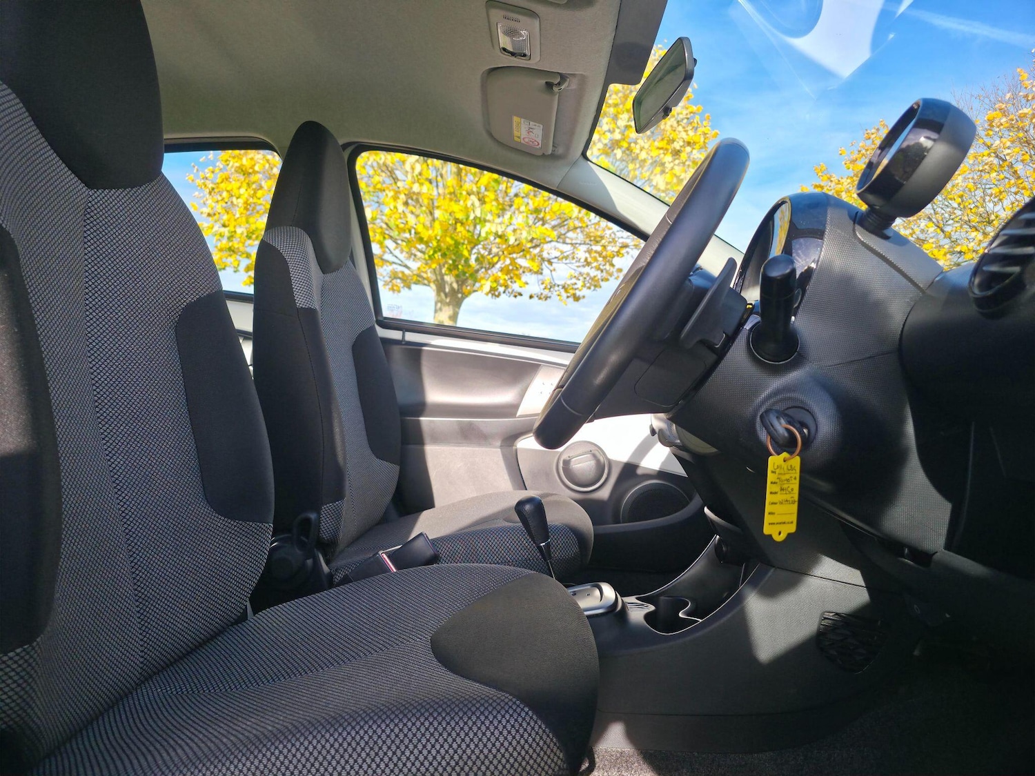 Used Toyota AYGO 2014 for sale - 76269903: Photo 20