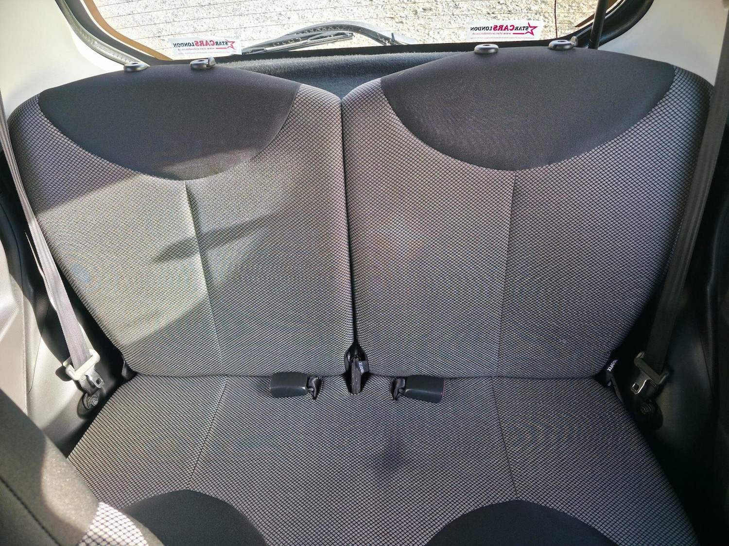 Used Toyota AYGO 2014 for sale - 76269903: Photo 27