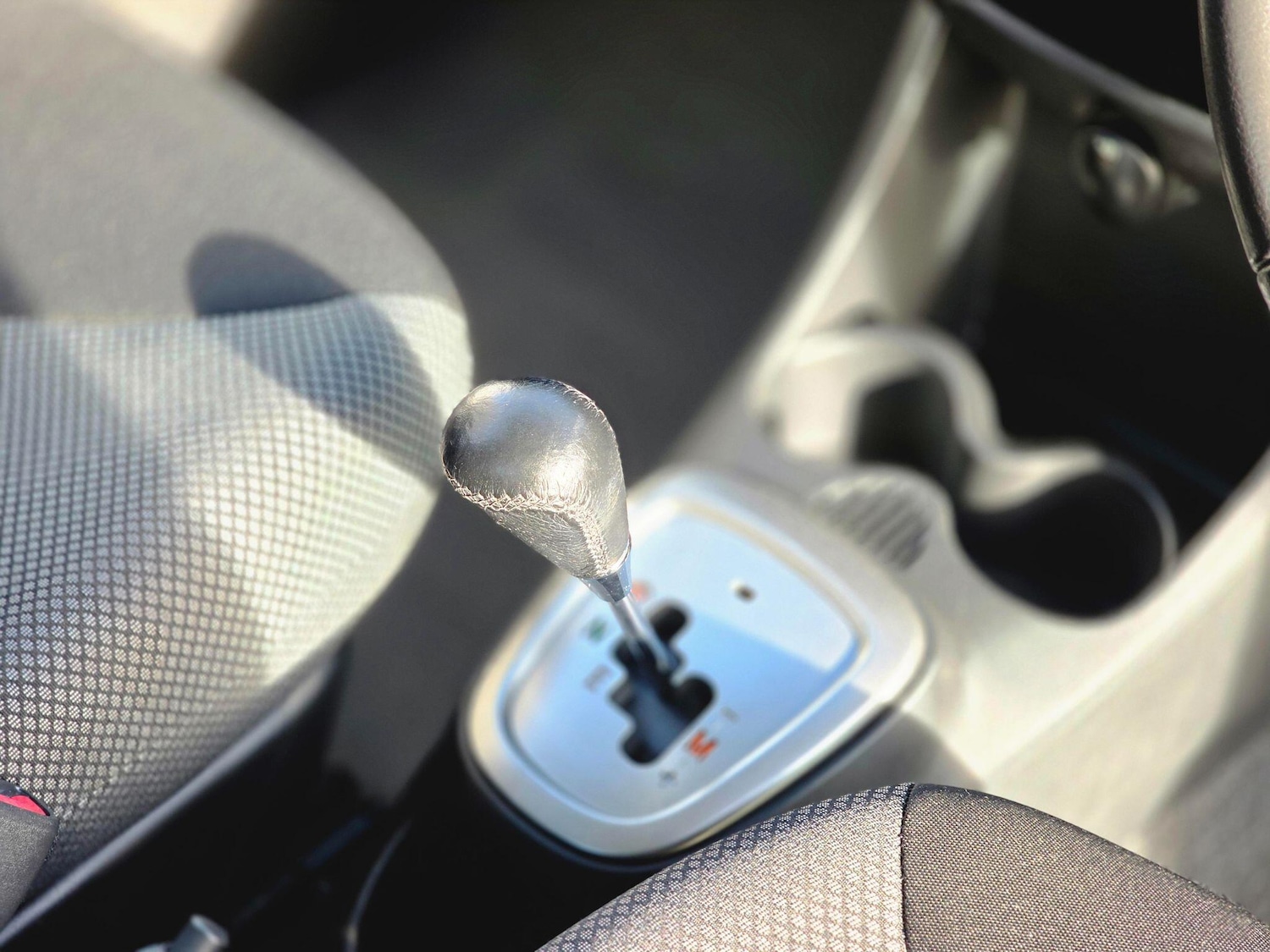 Used Toyota AYGO 2014 for sale - 76269903: Photo 32