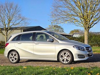 Used Mercedes-Benz B Class 2018 for sale - 76992474: Photo