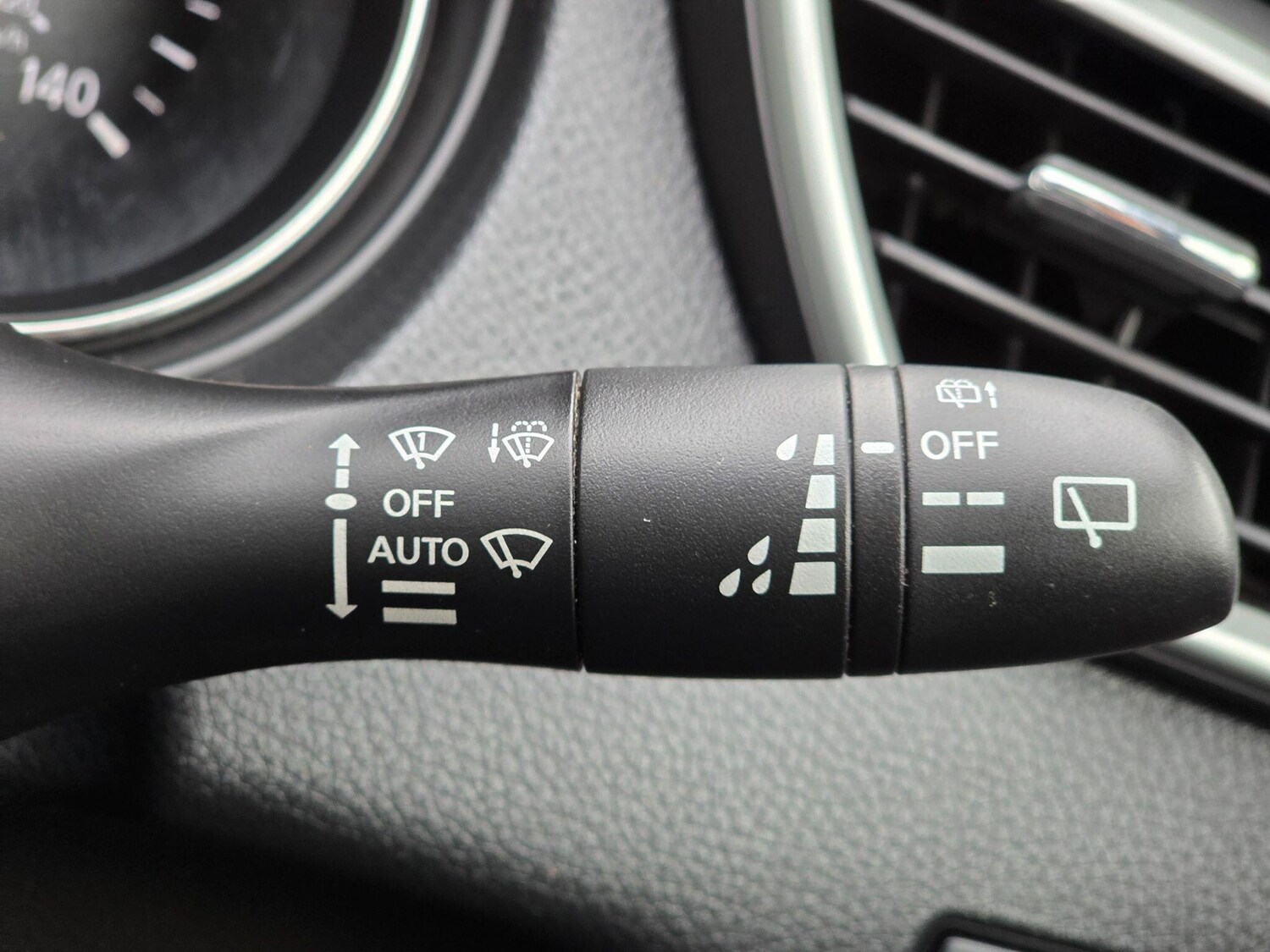 Used Nissan X-Trail 2017 for sale - 77524640: Photo 41