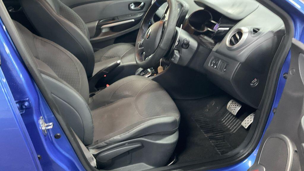 Used Renault Clio for sale - 77331549: Photo 8