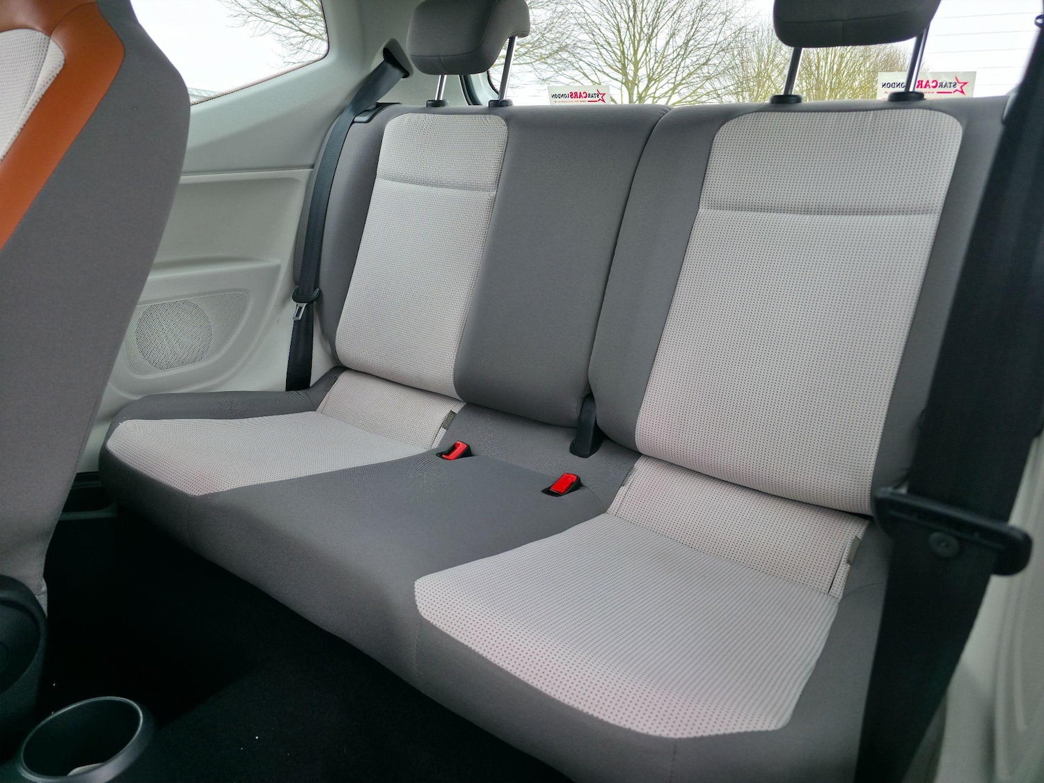 Used Volkswagen up! 2012 for sale - 76994694: Photo 16