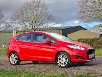 Used Ford Fiesta 2017 for sale - 76742970: Photo