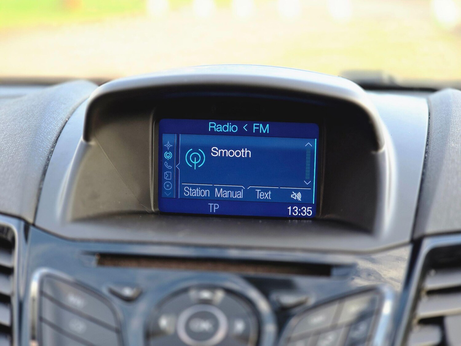 Used Ford Fiesta 2017 for sale - 76742970: Photo 37