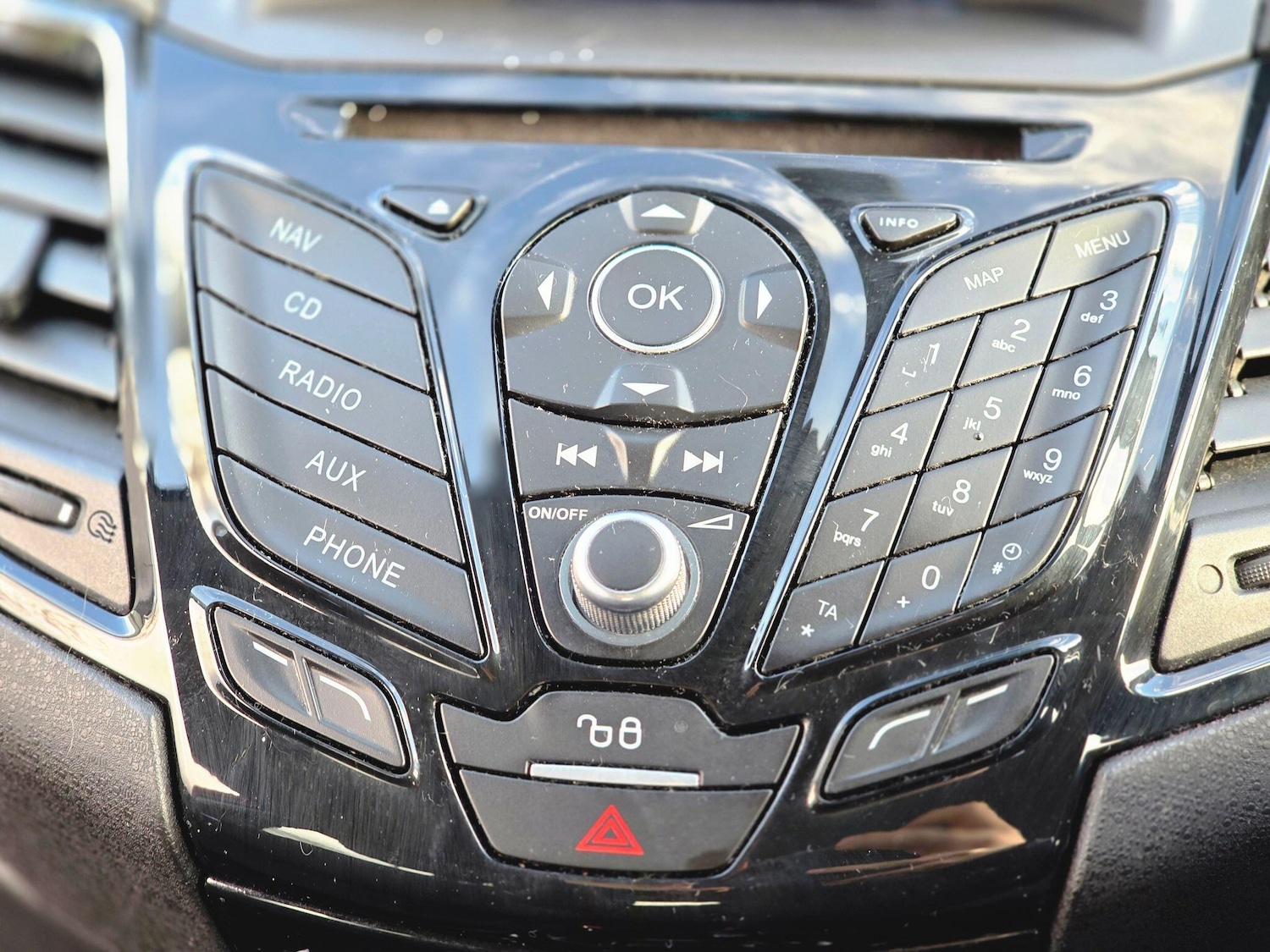 Used Ford Fiesta 2017 for sale - 76742970: Photo 42