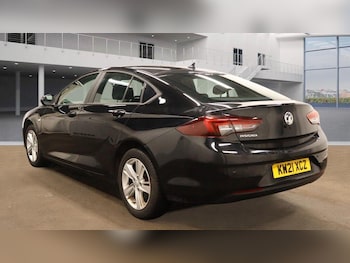 Used Vauxhall Insignia 2021 for sale - 77066856: Photo