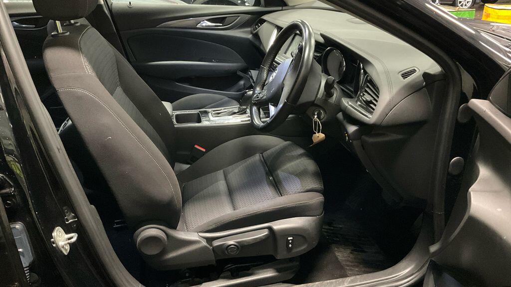 Used Vauxhall Insignia 2021 for sale - 77066856: Photo 9