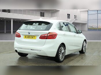 Used BMW 2 Series 2018 for sale - 77768491: Photo