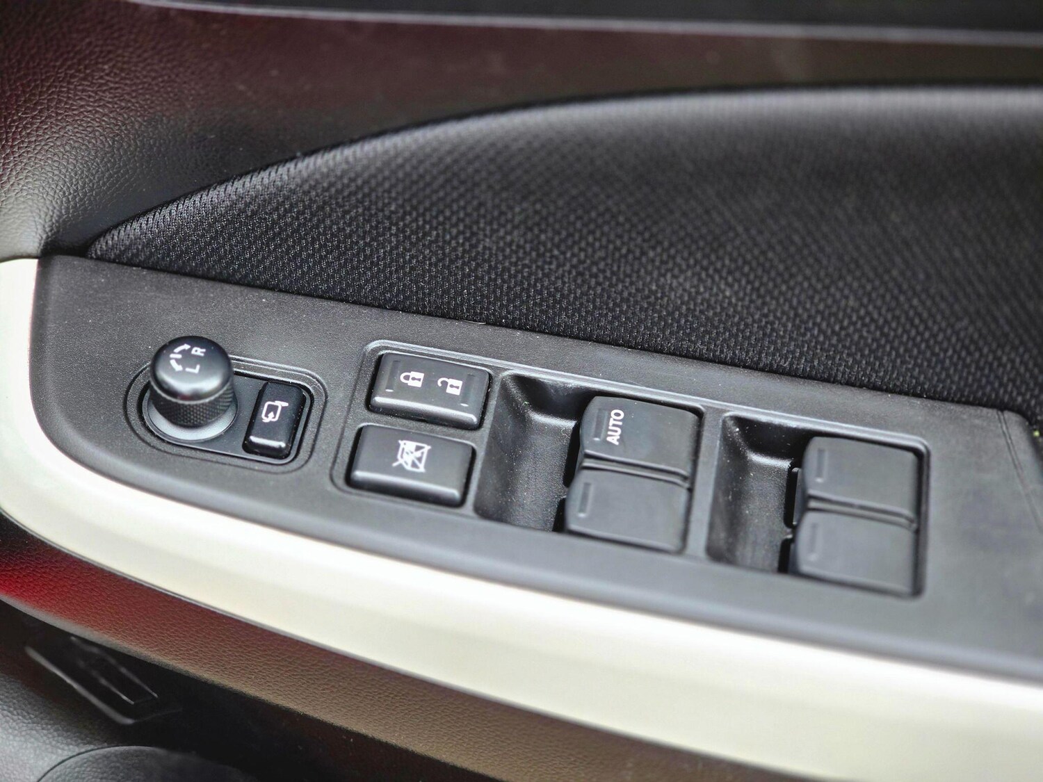 Used Suzuki Swift 2018 for sale - 78073233: Photo 35