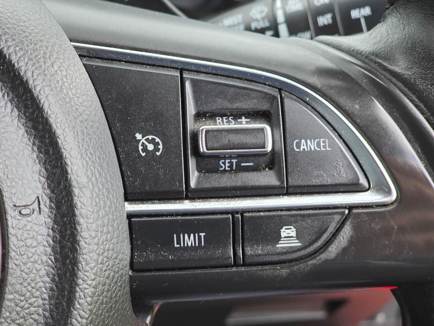 Used Suzuki Swift 2018 for sale - 78073233: Photo 38