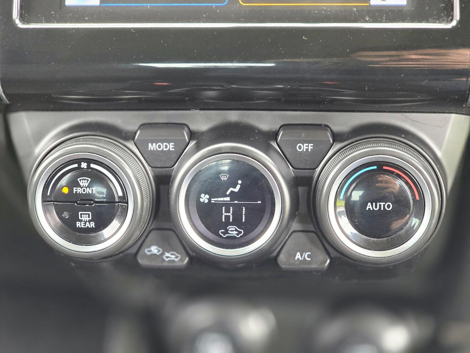 Used Suzuki Swift 2018 for sale - 78073233: Photo 44