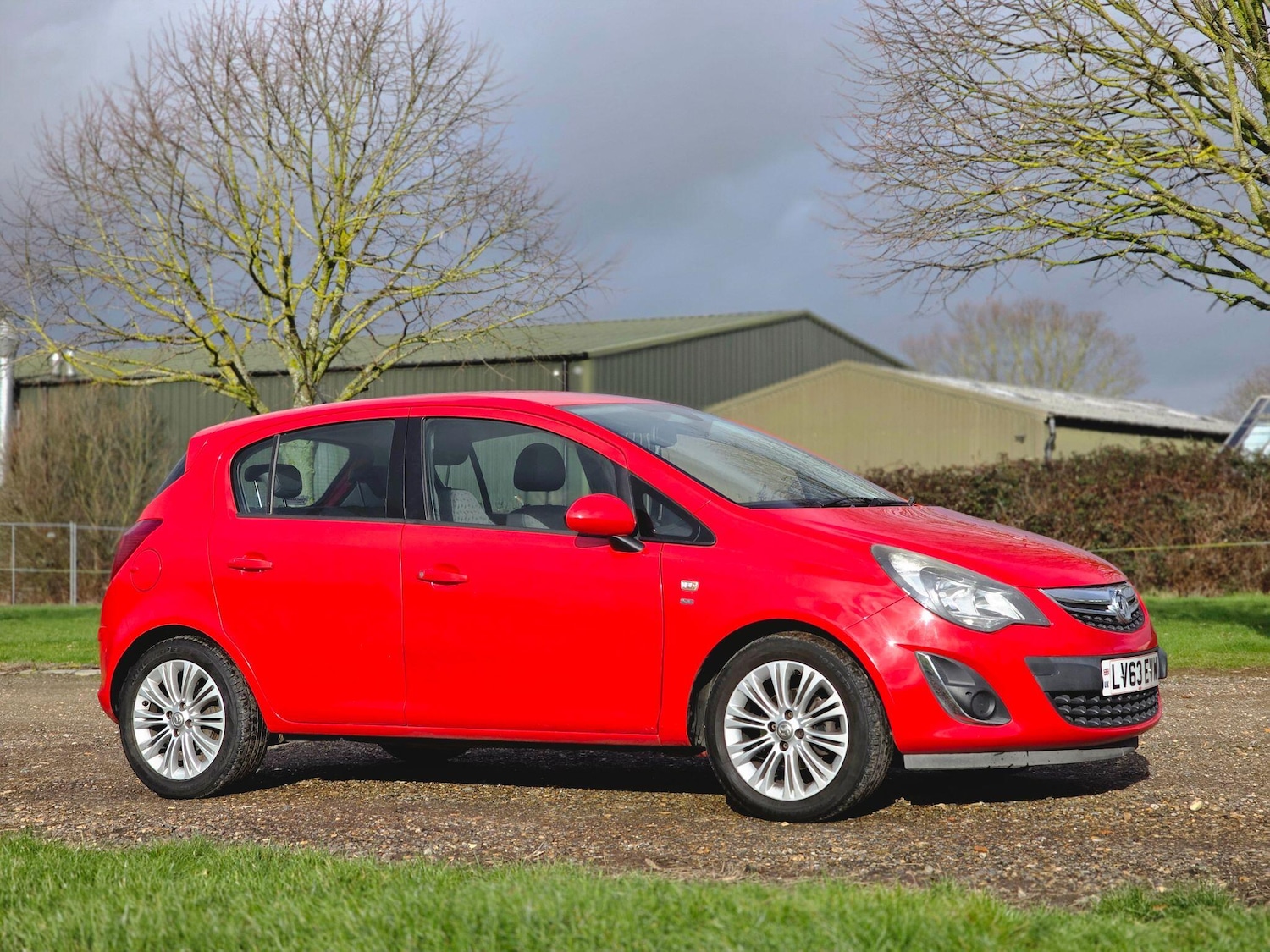 Used Vauxhall Corsa 2013 for sale - 77386753: Photo 2